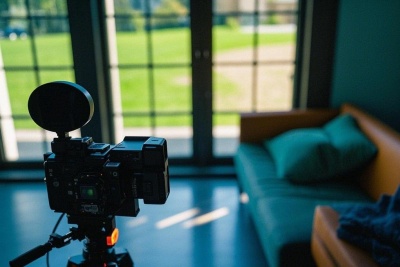 3种必学运镜技巧，让你的AI视频更具电影感